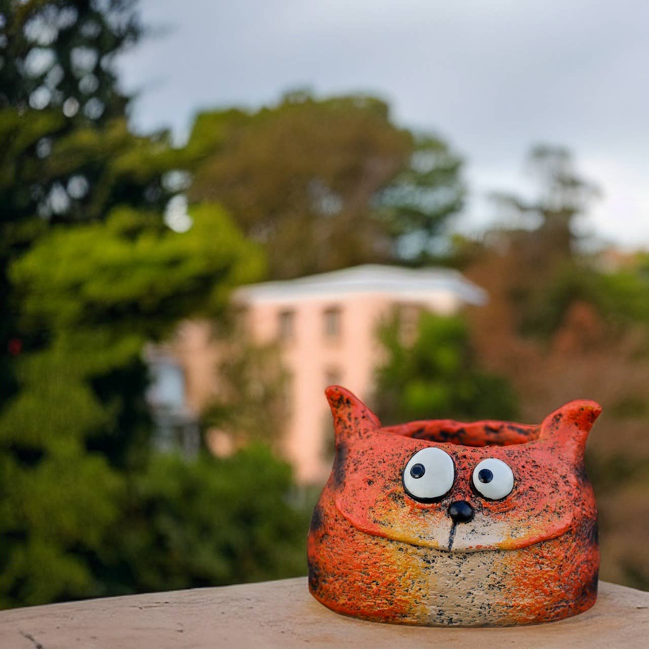 Harley the Tiger Cat - Blobhouse Planter