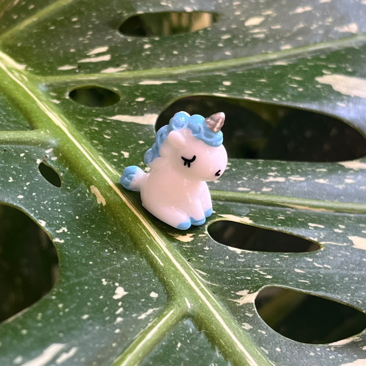 Happy Unicorn Plant Magnet