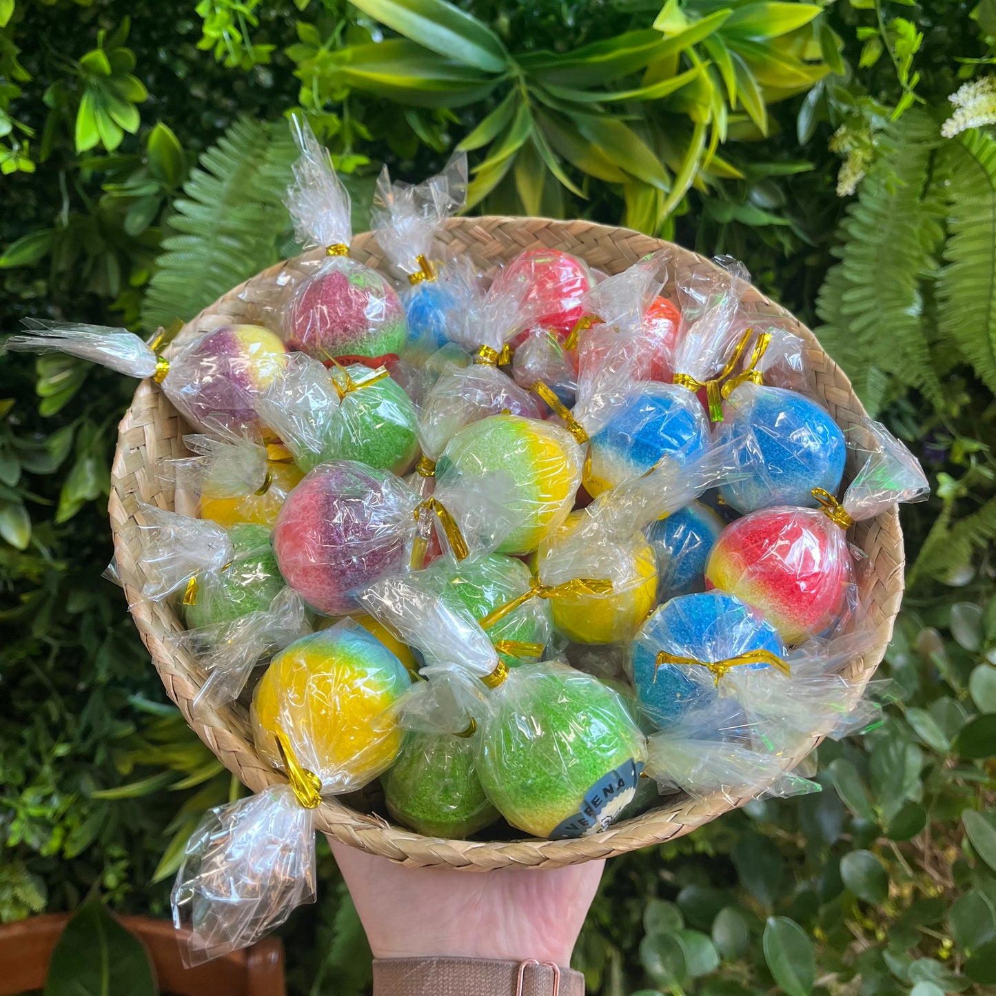 Mystery Trinket Filled Bath Bomb