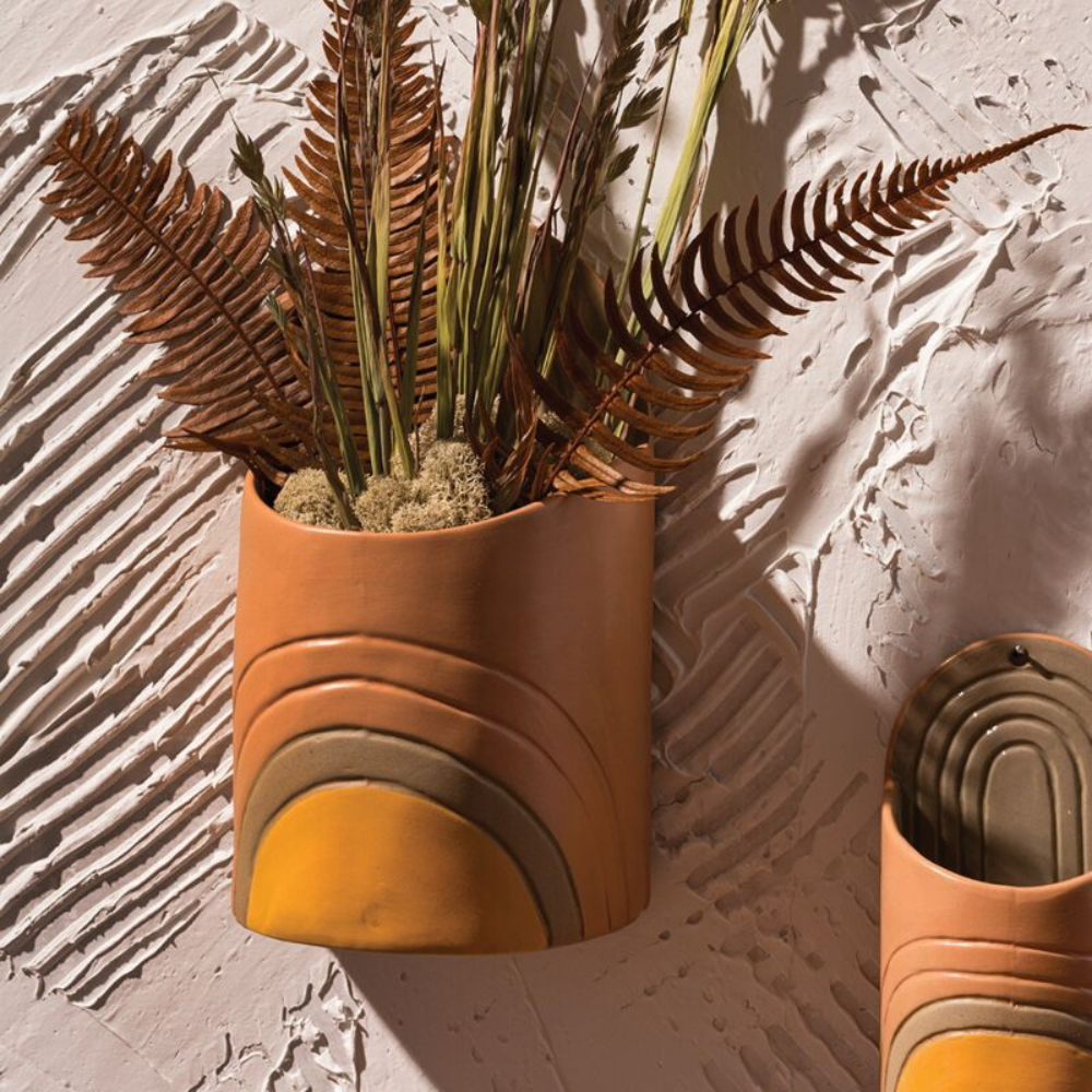 Vada Wall Pot